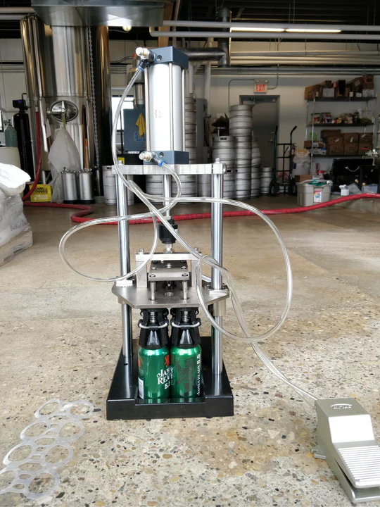 6 Pack Pneumatic Ringing Machine for applying rings using foot pedal